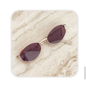 Dippin Daisy’s Destination Sunnies NWT